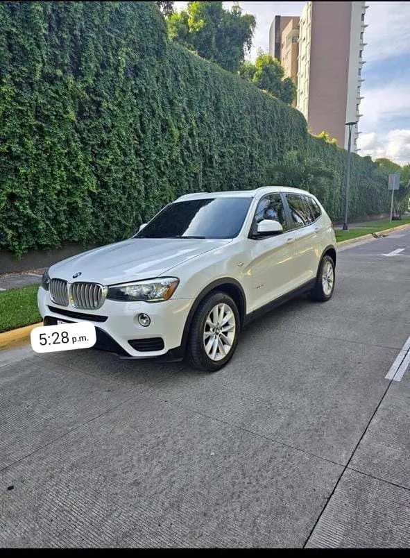BMW X3 2017 4x4 vista trasera