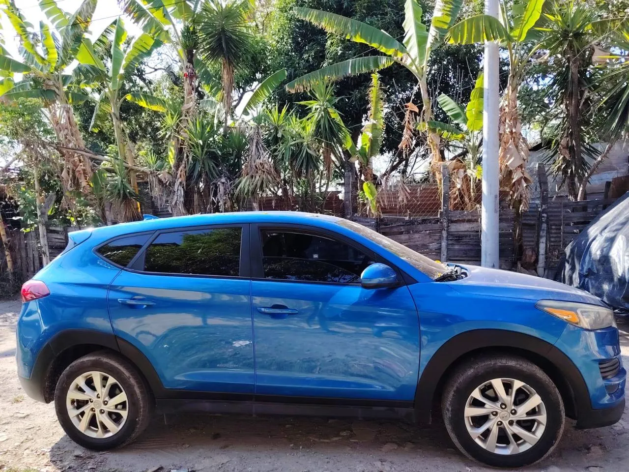 Hyundai Tucson vista lateral